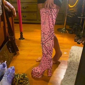 Pink thigh high platform heels 💕